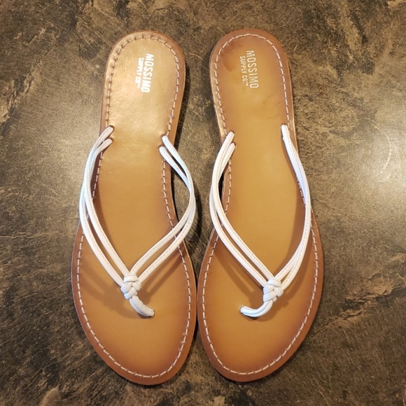 Mossimo Supply Co. Shoes - White Flip Flops Mossimo Supply Co. Shoes - White Flip Flops